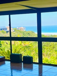 4 Bedroom Property for Sale in Outeniqua Strand Western Cape
